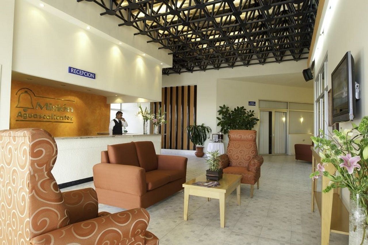 Hotel Mision Express Aguascalientes Zona Norte ภายนอก รูปภาพ